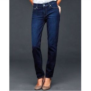 Gap 1969 Dark Wash Real Straight Leg Jeans Woman’s Size 28/6